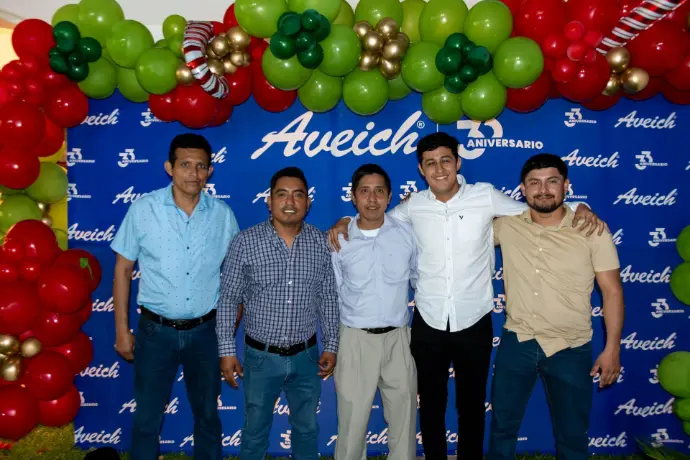 Posada Grupo Aveich 2025